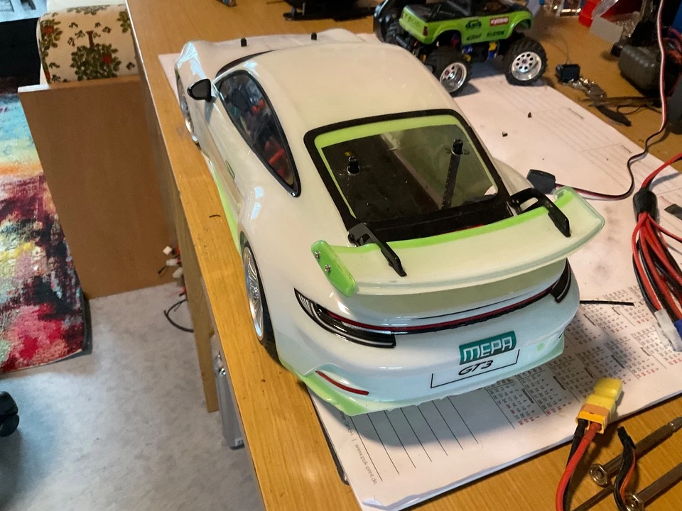 Porsche 911 GT3 / 1:10  Neu nicht gefahren. Mit Motor und Fahrtregler. - Bild 3 von 4