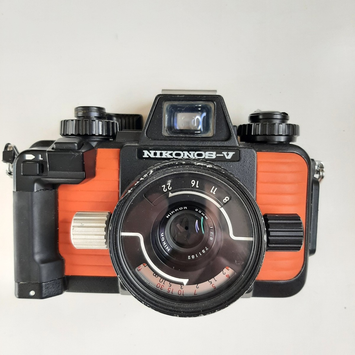 Nikon NIKONOS-V Underwater Film Camera Untested ZA8 | eBay