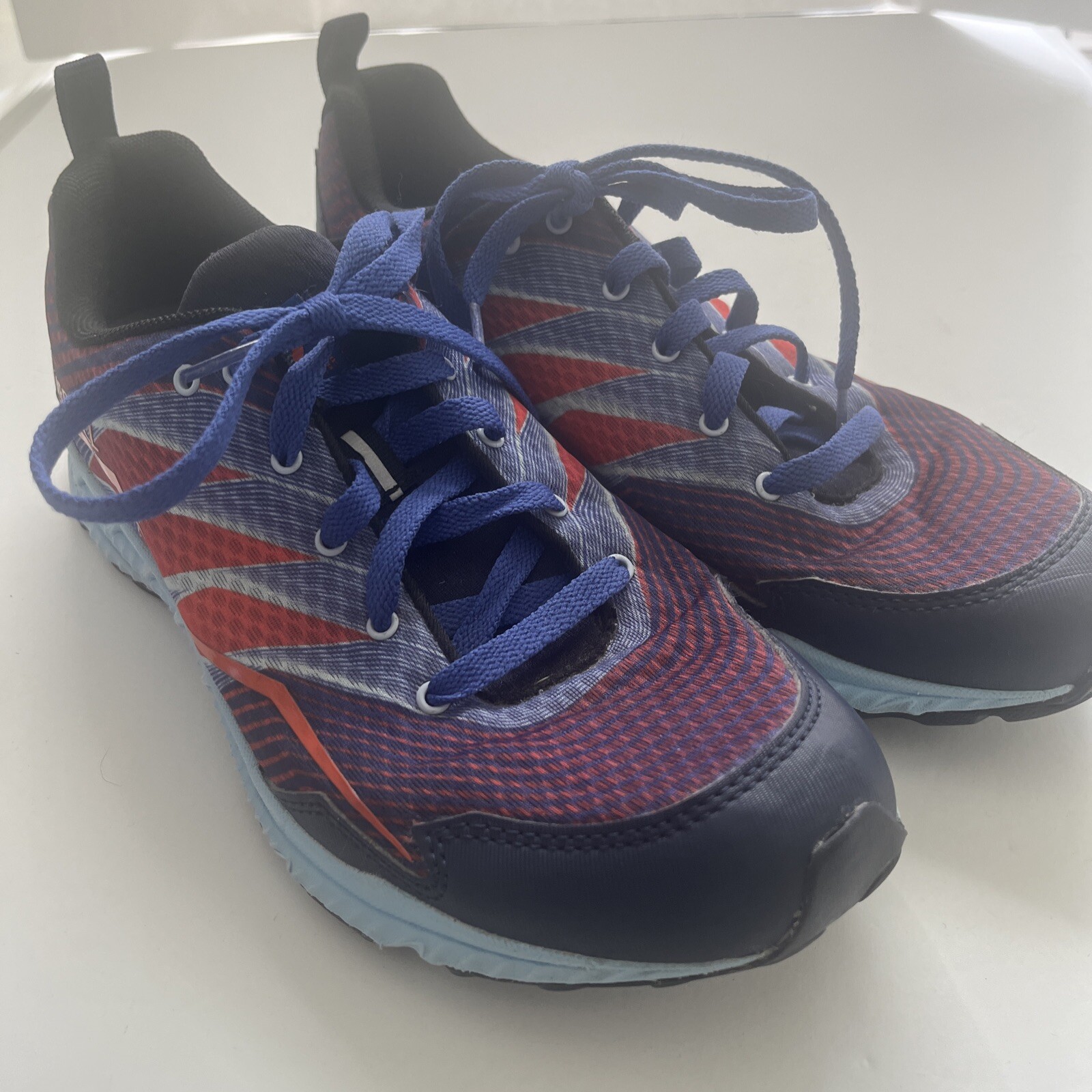 Scarpe da corsa Merrell Trail Crusher Surf the Web da donna taglia 9 5 sneakers J37378