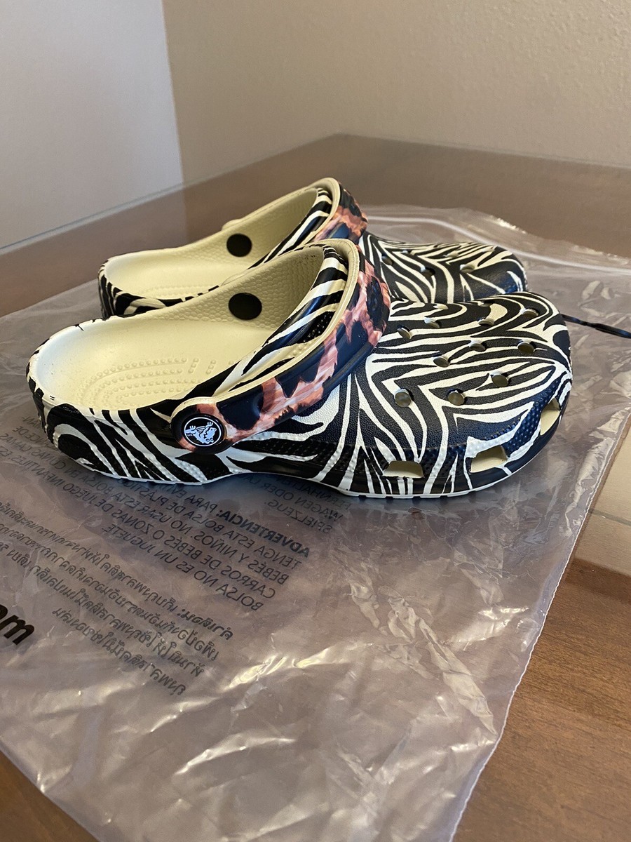Crocs Animal Remix Clogs Women's Size 6 Classic Zebra Leopard