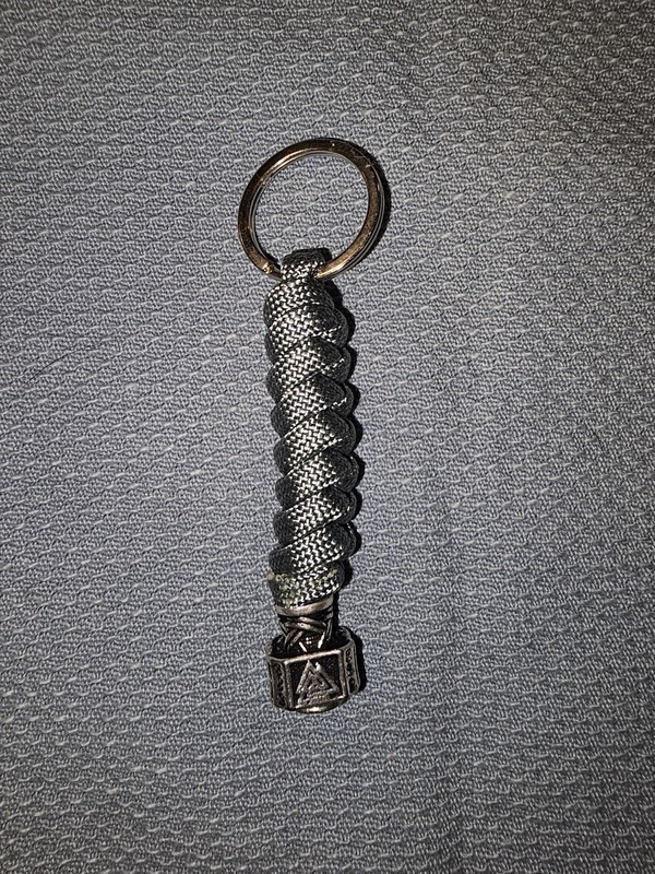Paracord Viking Fob-Gray (B1)
