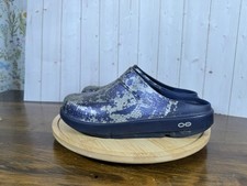 OOFOS OOcloog Women s Size 7 Limited Edition Navy Blue Snakeskin Recovery Clog