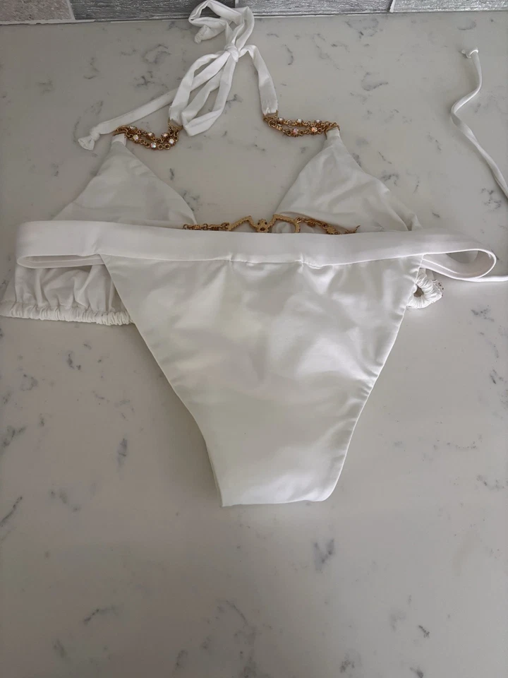 Beach Bunny Women's Bikini Set White With Rhinestone Top L Bottom S New - Image 2 of 4