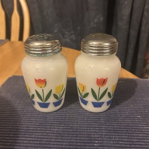 Fireking Tulip Salt and Pepper Shakers | eBay