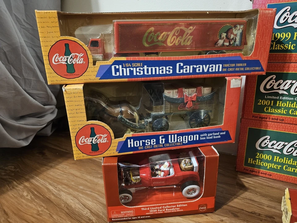 Holiday Coca Cola Light Up Semi Truck Carrier w/Boxes Lot Cars - Image 2 of 4