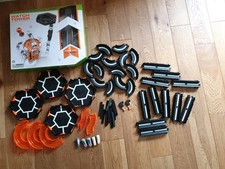 HEXBUG Nano:  V2 Watch Tower + Additional Track Bundle HEX Bugs