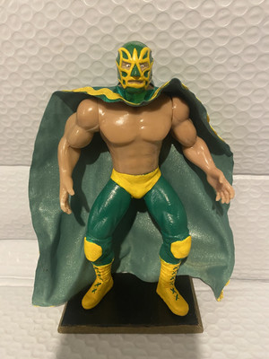 Fishman    Wrestler 7in Action Figure Mexican LUCHA LIBRE Figura De Luchador