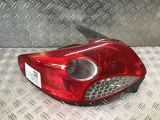 Rückleuchte links  Peugeot 206+  Heckleuchte links 689526