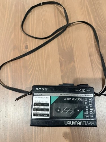 Vintage Sony WM-F18/F28 Walkman AM/FM Radio Stereo Cassette Player, Auto Reverse