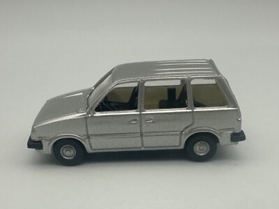 Rietze RM 1984 Nissan Prairie, Silver, 1:87 HO Scale, Excellent, Lot B