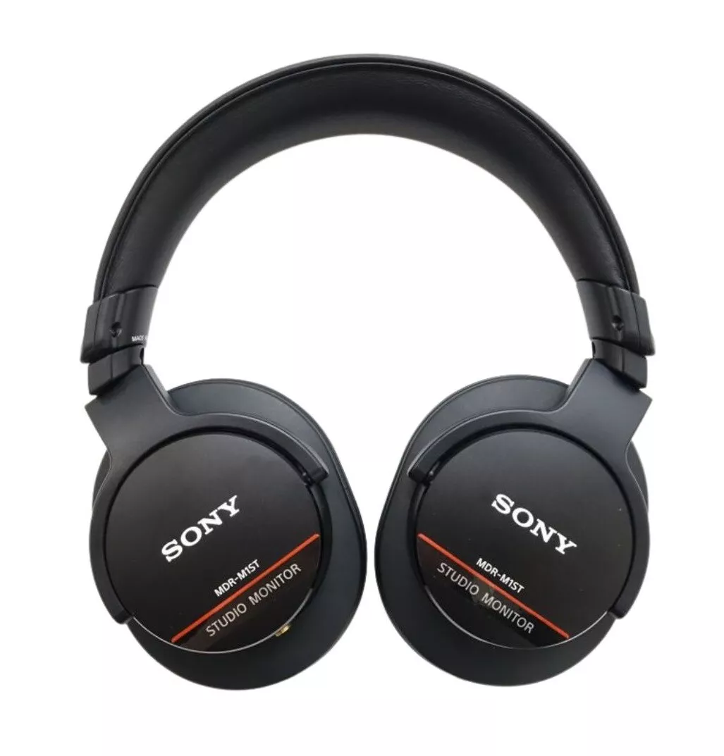 SONY Hi-Res Professional Studio Monitor Headphone MDR-M1ST Black New in Box