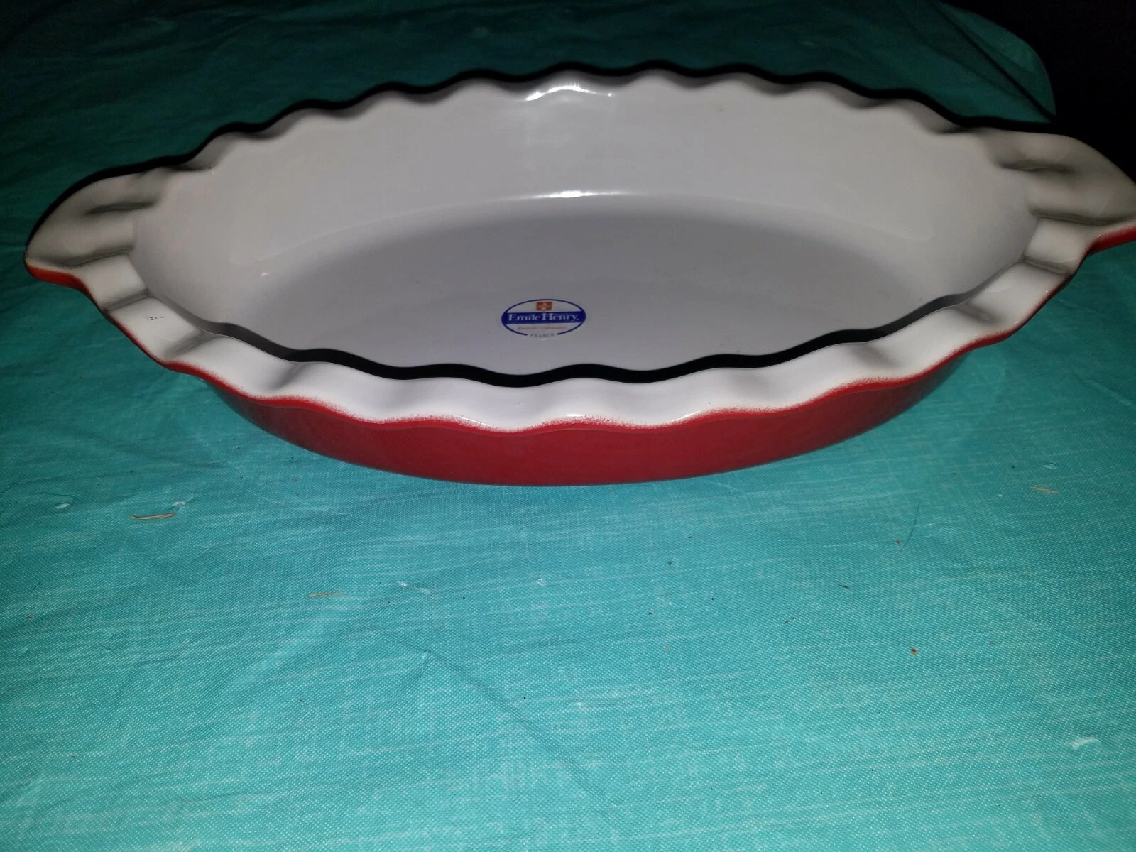 Emile Henry Red Pie Baking Dish 9"