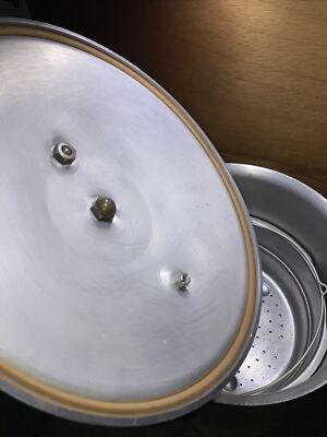 D15) ANCIENNE COCOTTE MINUTE SEB 8 LITRES EN ALUMINIUM