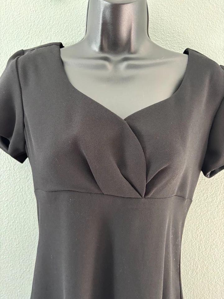 Vestido para mujer Blushe by Spiegel manga corta forrado negro cintura imperio talla 4 Foto 3 de 4