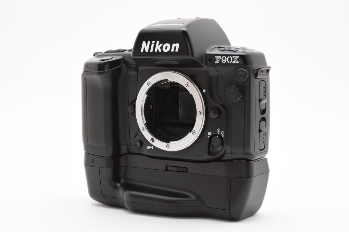 Nikon F90X 35mm Film SLR Camera ニコン 一眼レフ Optical Near Mint] Nikon F90X 35mm SLR Film Camera Body Only