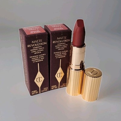 2x Charlotte Tilbury Matte Revolution Lipstick 2x 3,5g Farbe Walk Of No Shame