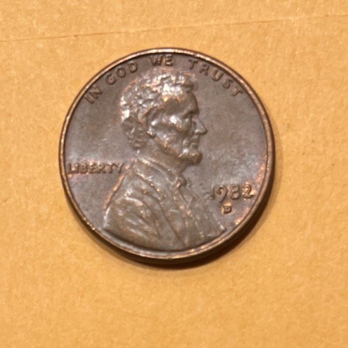 1982-D Lincoln Cent Penny Coin, 3.1g