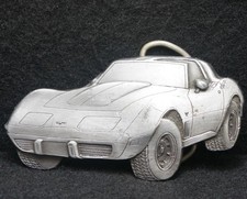 XA09102 GOOD VINTAGE 1996 CUT OUT 1970's CORVETTE AUTOMOTIVE BELT BUCKLE