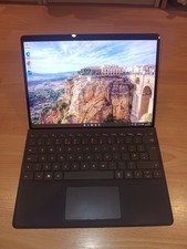 Microsoft Surface Pro 8 – Intel Core i7 16GB RAM 256GB SSD Type Cover + Charger