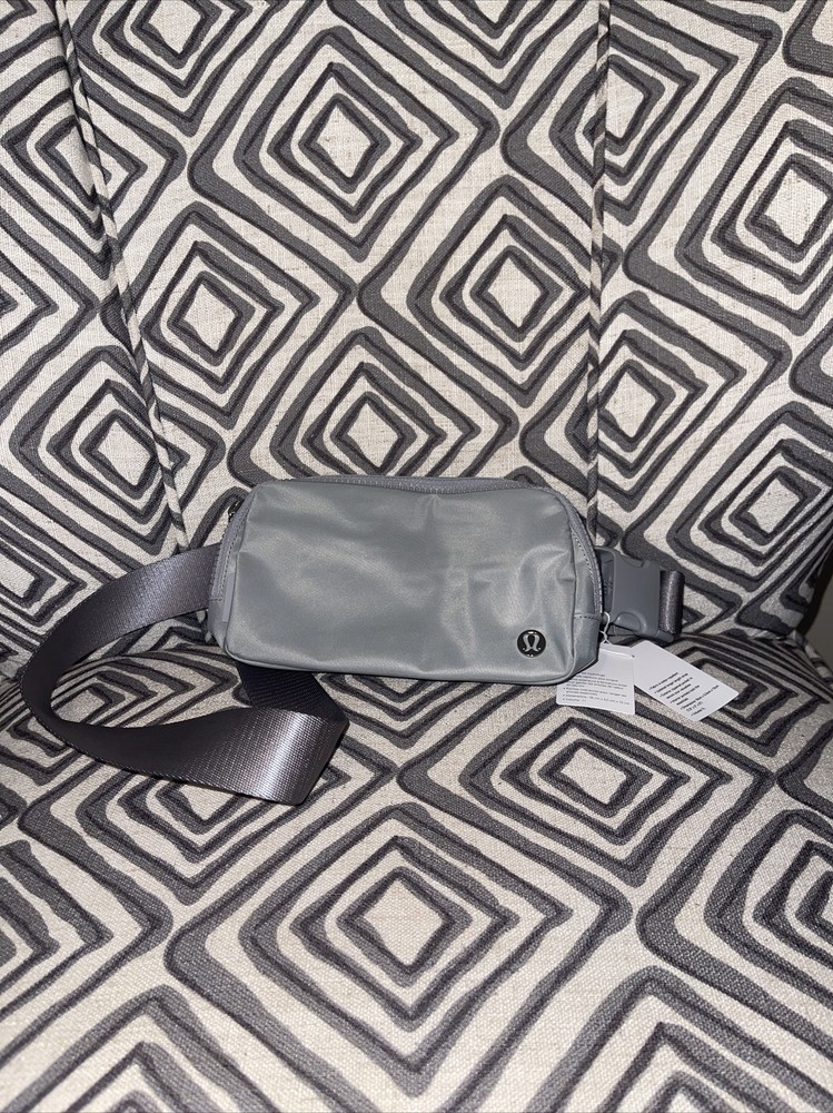 Lulmon Silver Belt Bag Brand New With Tags