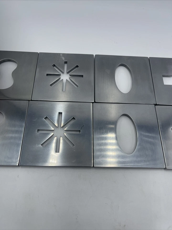 8 remaches Umbra Cubix Kasala Foto 2 de 4