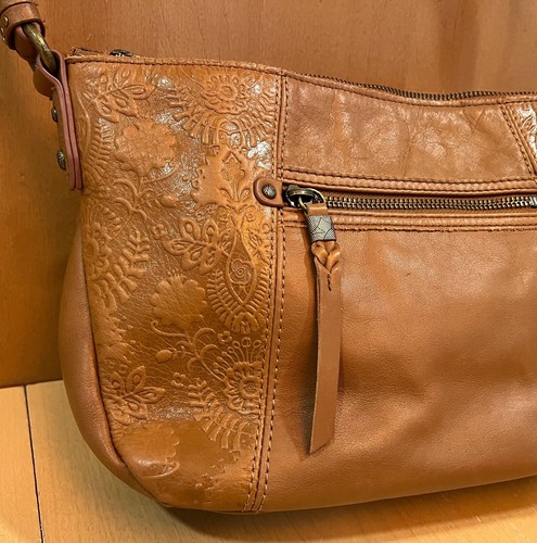 The Sak Brown Floral Embossed Leather Shoulder Strap Purse Handbag NWOT - Afbeelding 3 van 15