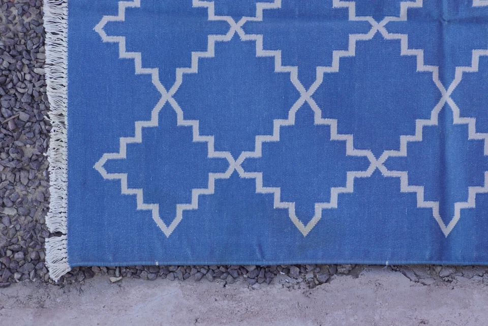 Rugmoda Blue Trellis Geometric Rug - Image 2 of 4