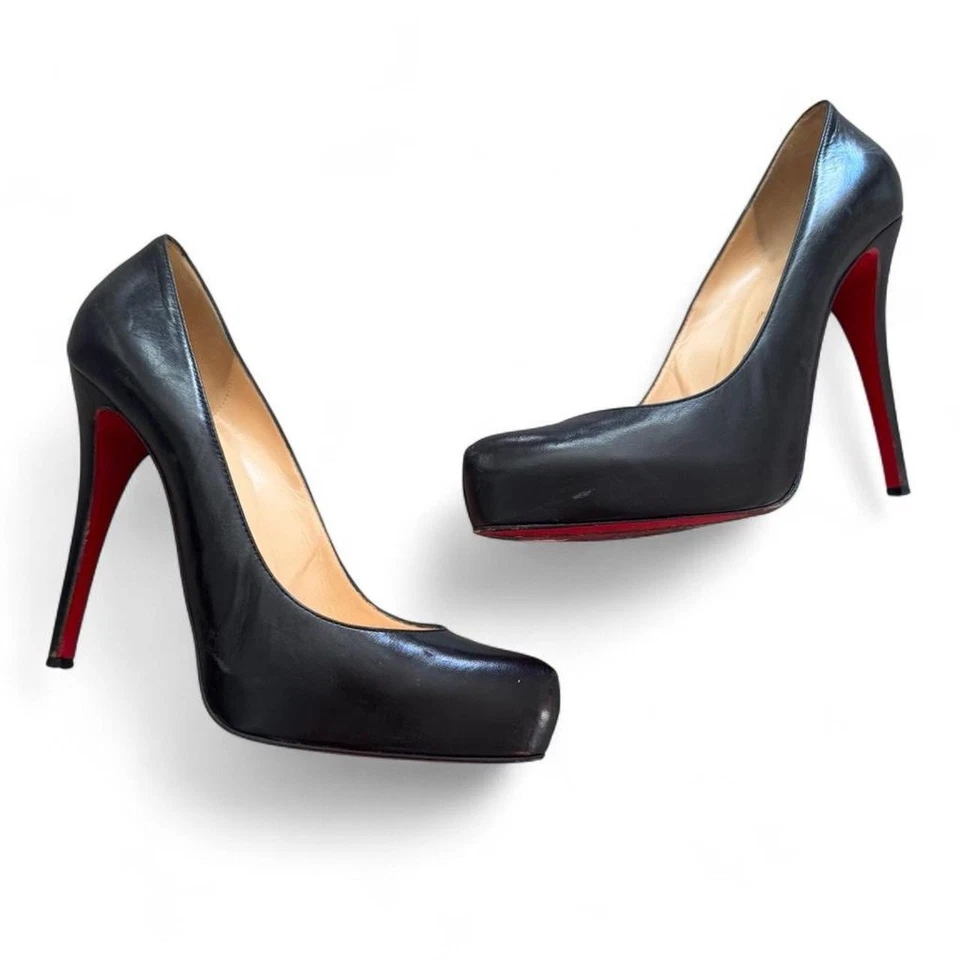 Christian Louboutin Bianca Black Patent Platform Heel Pumps, Size 40 1/2 - Image 3 of 4