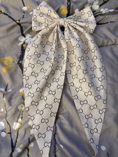 Beige Hair Bow With Double Horseshoe NWT
