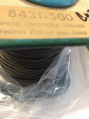 8531  BELDEN  100 FT   BROWN PHONO PICK UP ARM CABLE   NEW