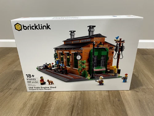 LEGO Bricklink Old Train Engine Shed 910033 - (NEW + SEALED)