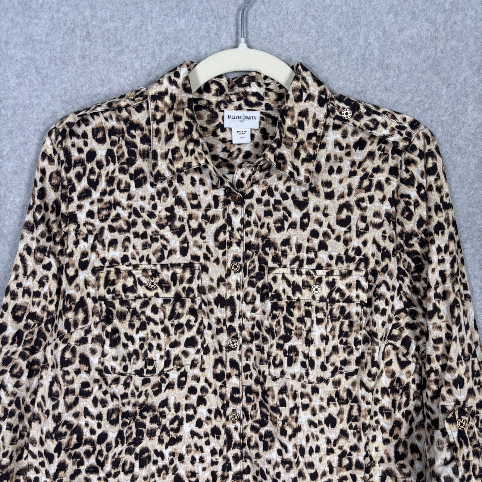 Jaclyn Smith Utility Shirt Blouse Medium Leopard Button Down Safari Thin Cotton
