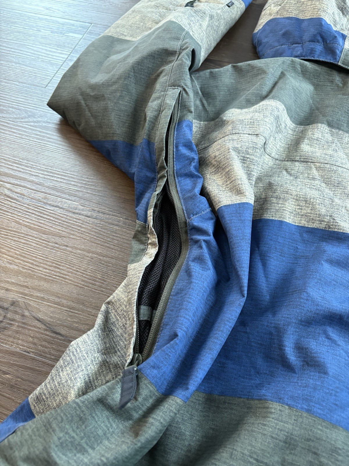 Quicksilver Multicolor Removable Hood Winter Snow… - image 7