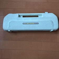 SUZUKI MELODION MX-32C W/ GREEN CASE
