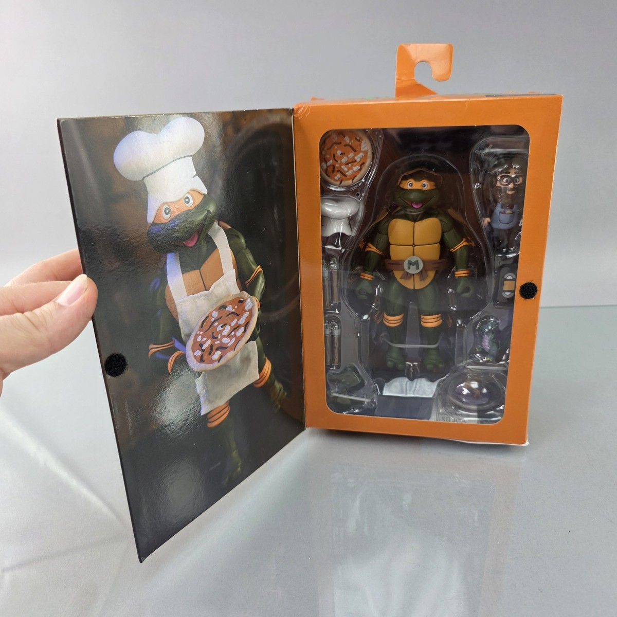 NECA TMNT Pizza Club Michelangelo Party Dude Figure Teenage Mutant