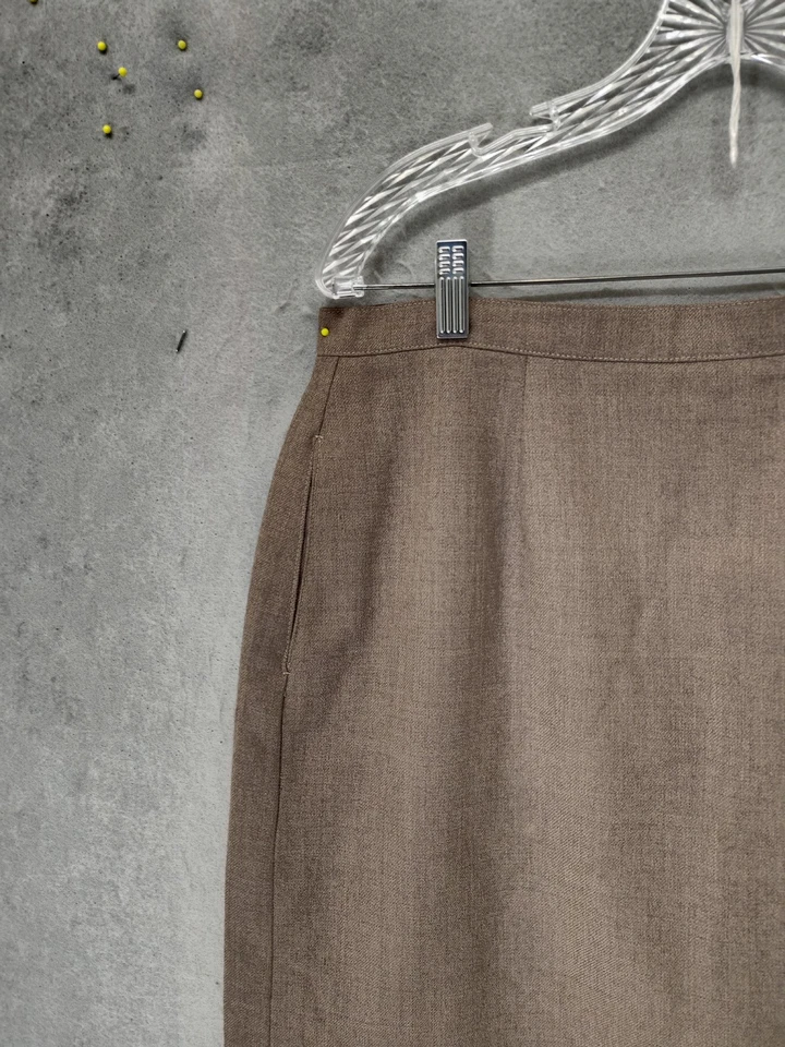 Falda Vintage Bloomingdale's Mujer Mediana Marrón Lana Botón Lateral Uruguay Años 90 Foto 2 de 4