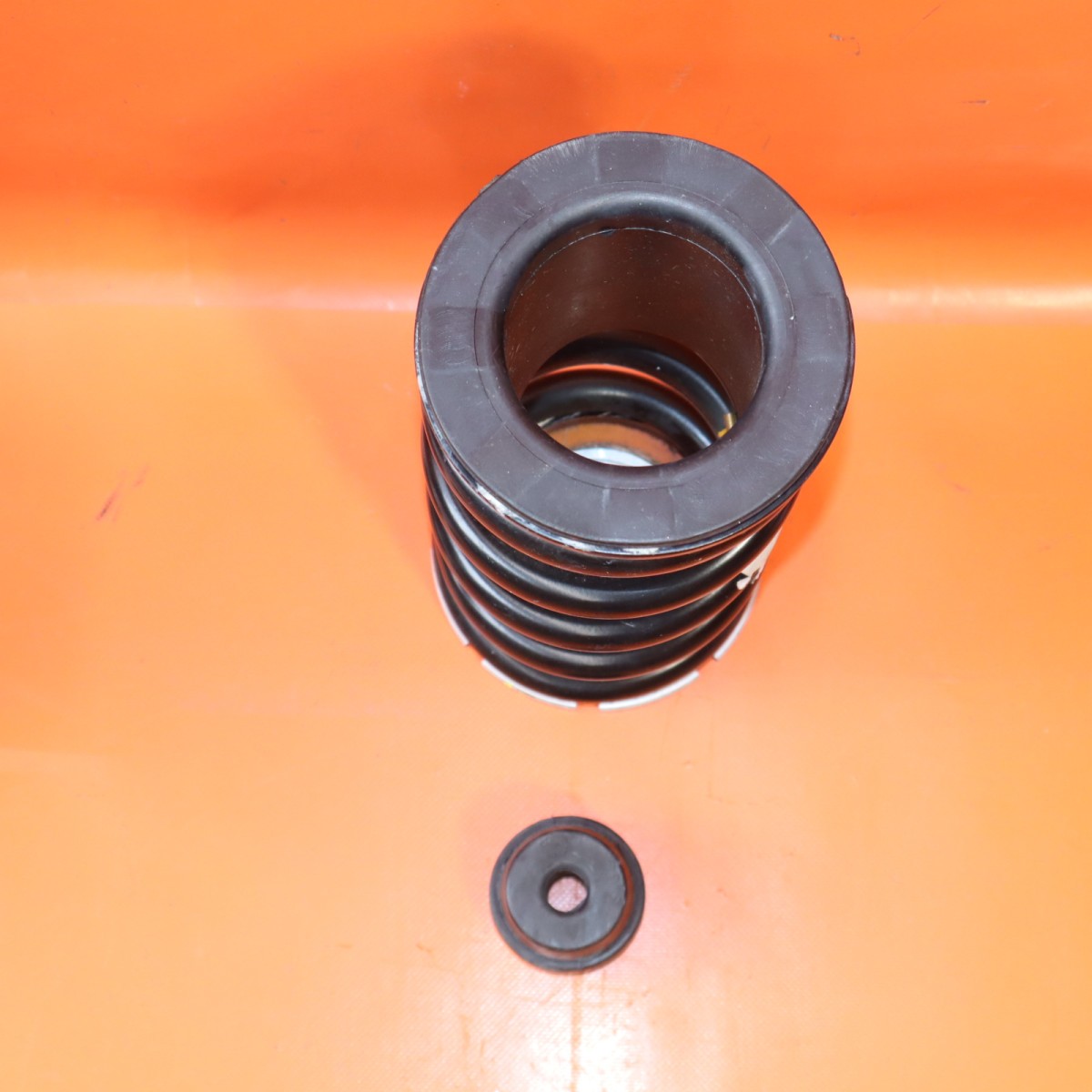 Ferrari 812 2018-2023 Coil spring P/N 332989