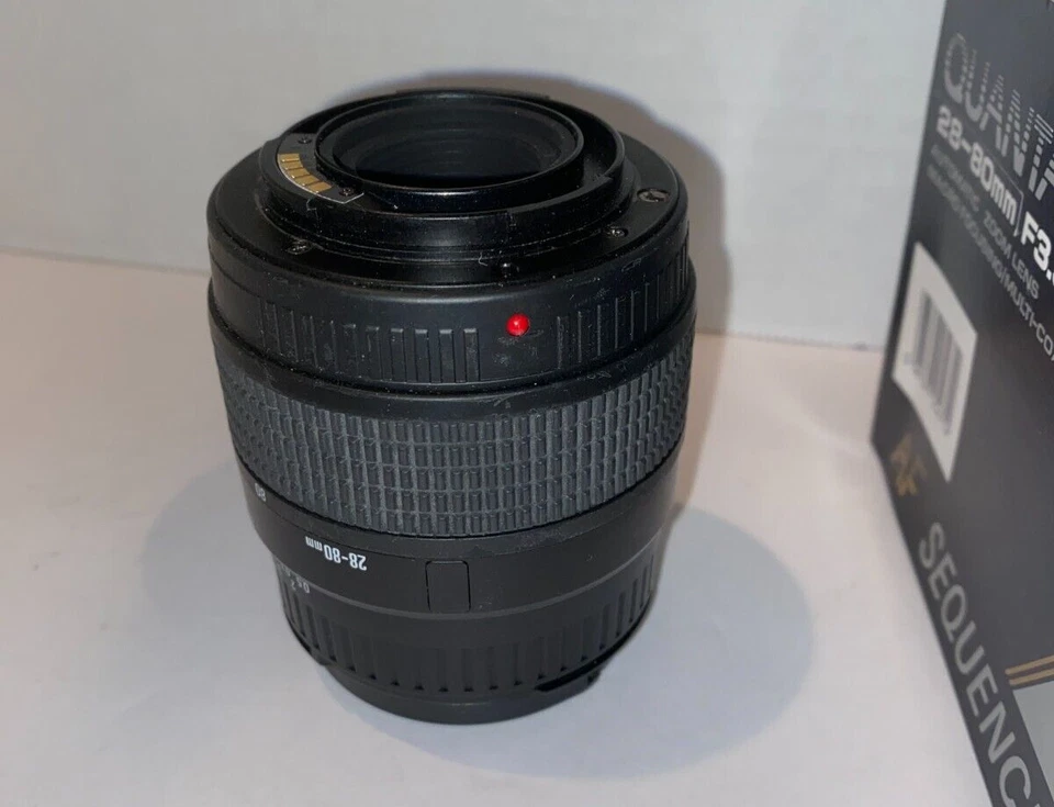 QUANTARAY AF 28-80mm F 3.5-5.6 Automatic Zoom Lens Macro Focusing for Minolta AF - Image 3 of 3