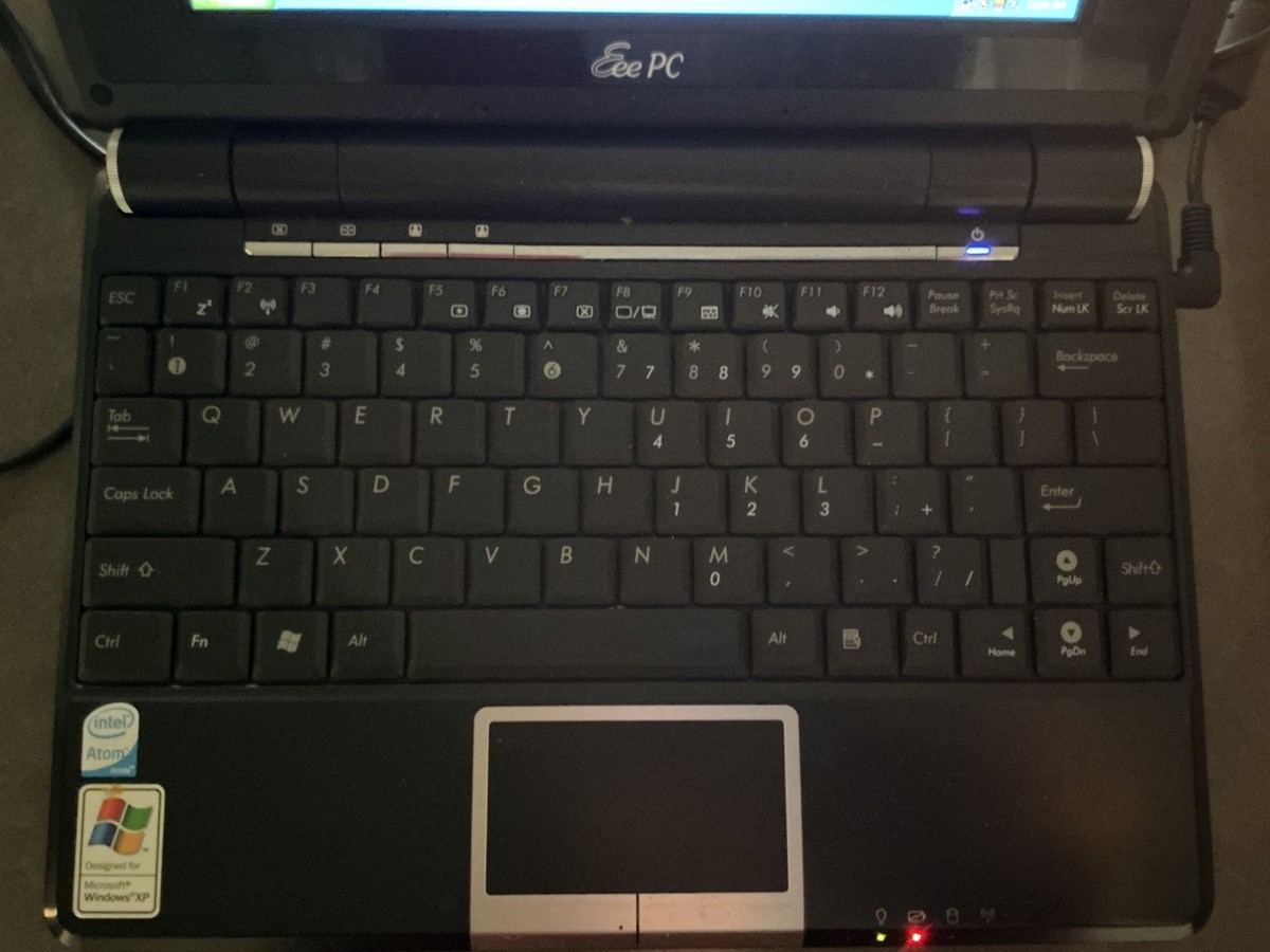 ASUS Eee PC 904HA 8.9-inch Netbook Intel Atom N270 1GB DDR2 RAM