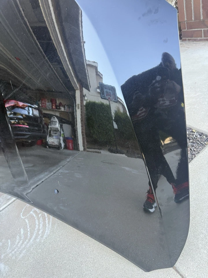 Original 2019 Dodge Durango SXT Hood. $400 OBO - Image 3 of 4