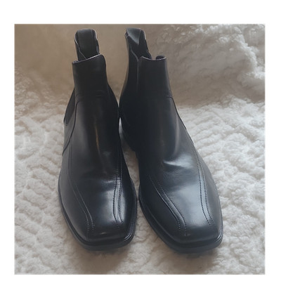 BOSS Hugo Boss Chelsea Black Leather Square Toe Men's Dress Boots 9.5