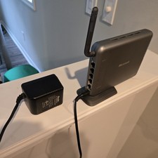 Networking Wireless Wired Router Microsoft Broadband MN-700 works great
