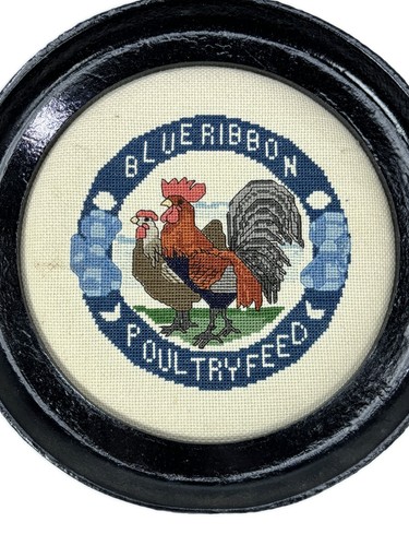 Blue Ribbon Poultry Feed Wall Plaque Picture Skillet Frame Needlepoint Chicken - Picture 2 of 6