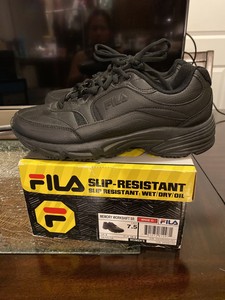fila women's memory workshift slip resistant work shoe
