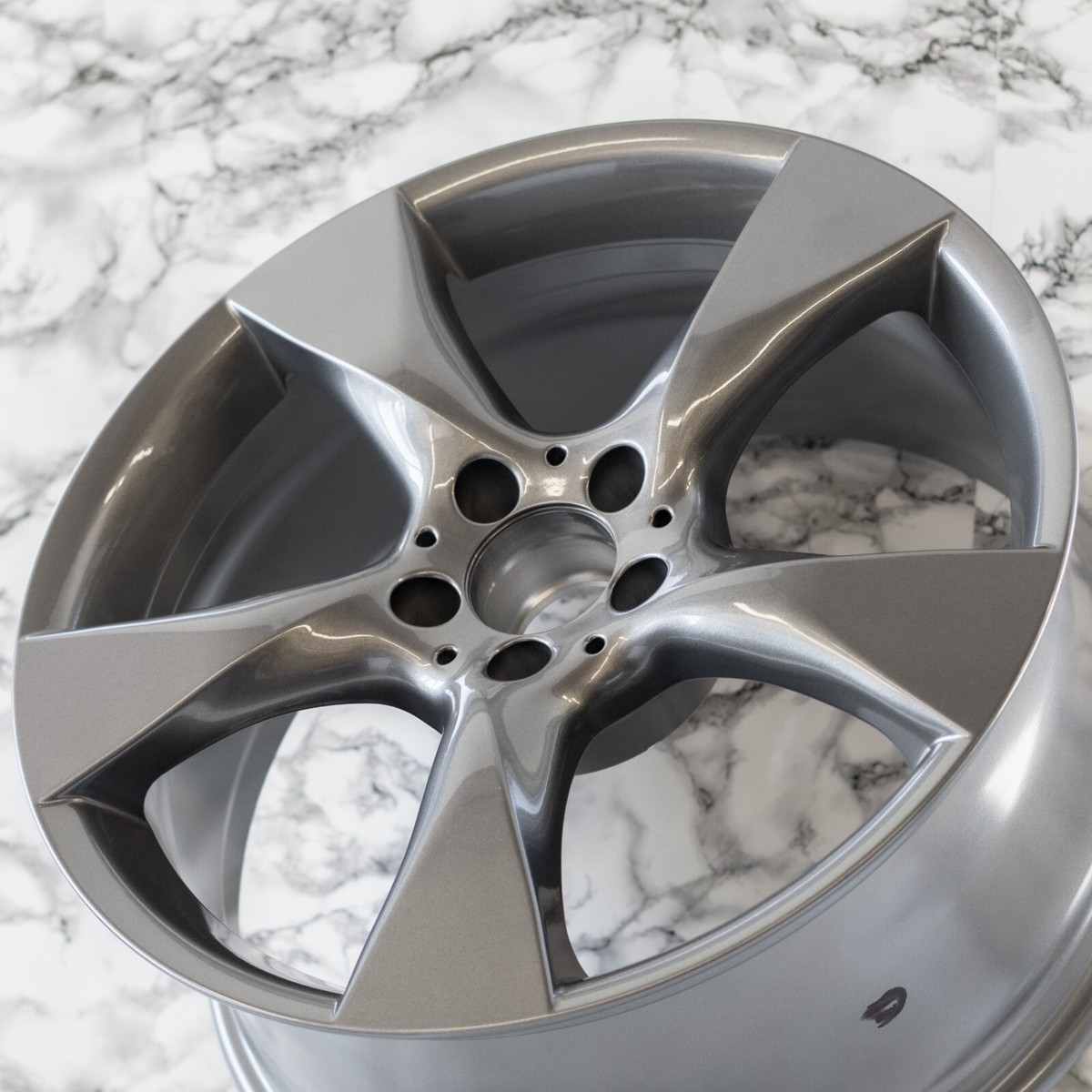 MB-AMG107.SLCエヤロ販売―OEM.フロント.サイド.リヤー 18 x 8.5 Mercedes CLS400 2015 2016 2017 Factory OEM Front Wheel