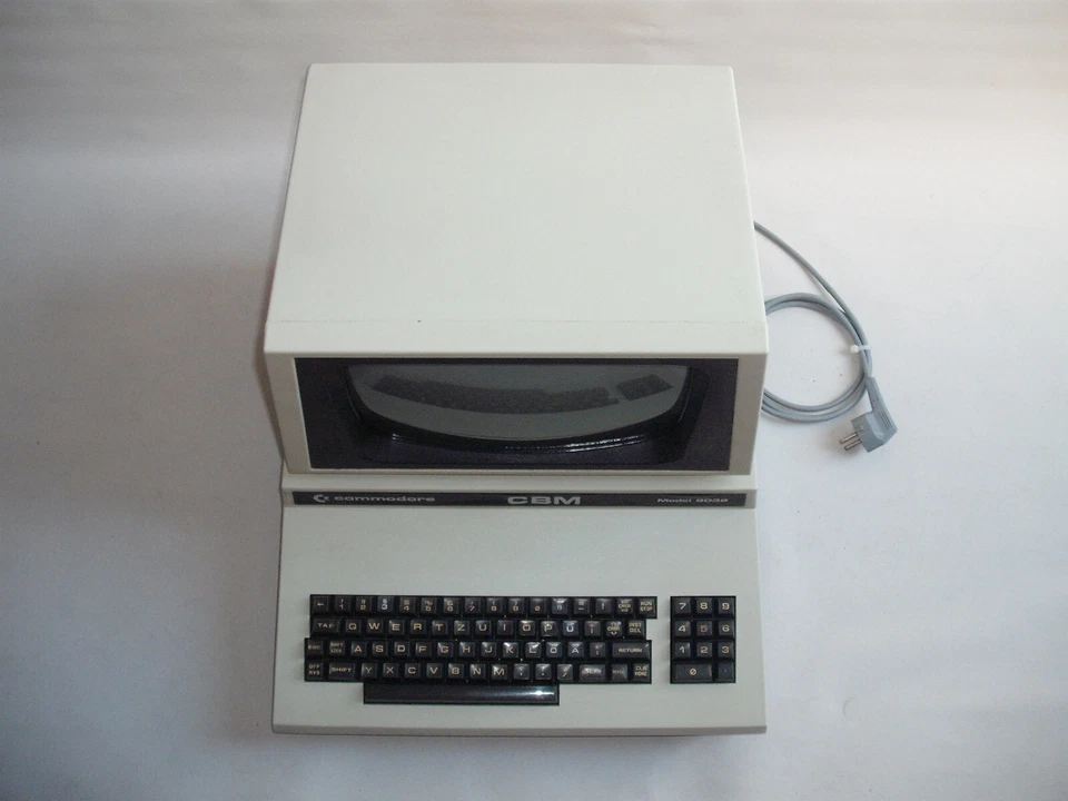 Commodore PET/CBM, Model 8032-32B + BASIC V4   Very good condition! - Bild 3 von 4