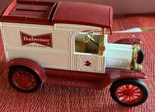 Ertl Replica Ford Model T Budweiser Van Bank