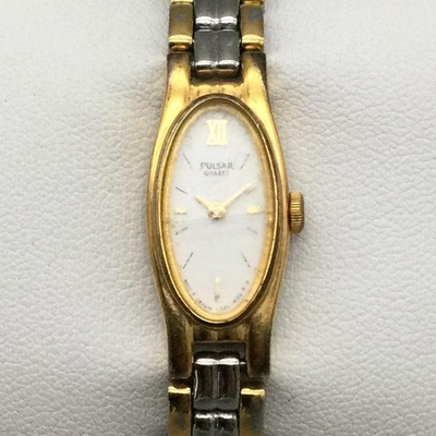 #ad Vtg Pulsar V220 6190 Womens Watch Oval Gold Silver Two Tone New Battery 6.5quot; $179.99
