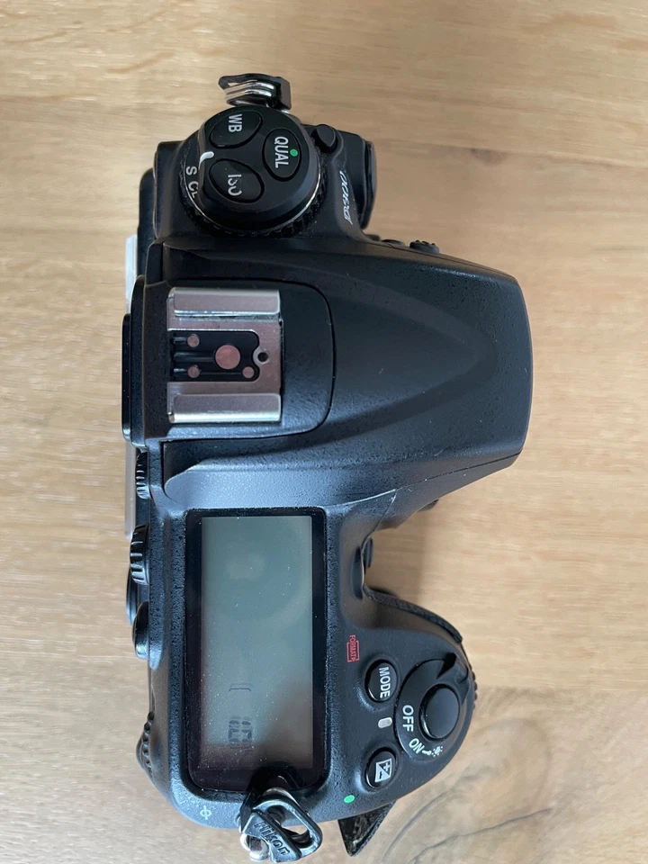 Nikon D300, Foto 2 von 4