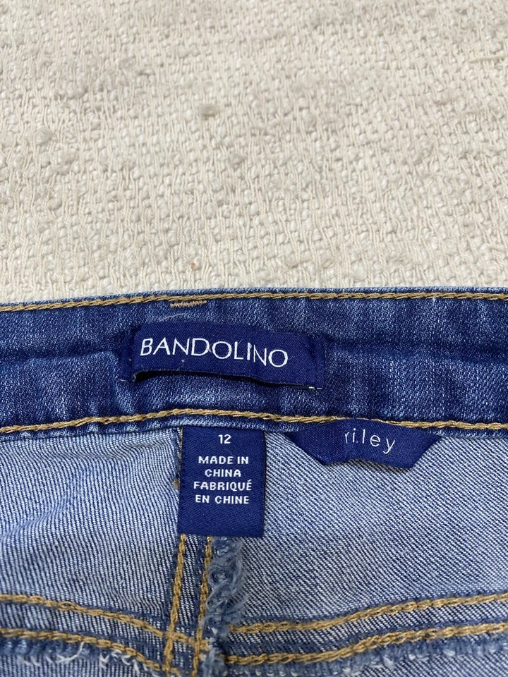 Pantalones Cortos de Jean Bandolino Riley para Mujer 12 Missy Azul Promedio Denim Foto 2 de 4